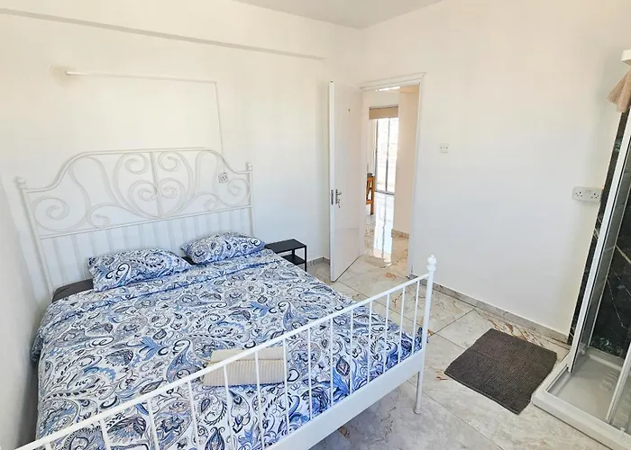 Ubytování v soukromí Rooms, 500m To Marina